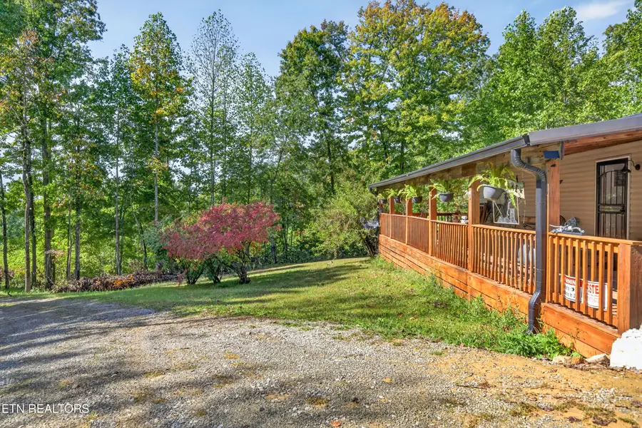 2882 Brewer Rd, Crossville, TN 38572 - #3