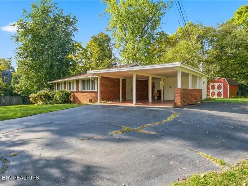 807 Picadilly Rd, Knoxville, TN 37909 - #2