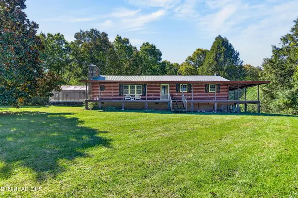 154 Old Kentucky Stock Rd, Crossville, TN 38571