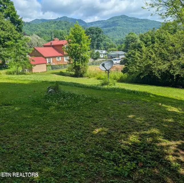 0 Bowling Rd, Middlesboro, KY 40965 - #3