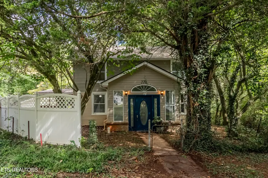 220 Oak Rd, Norris, TN 37828 - #2