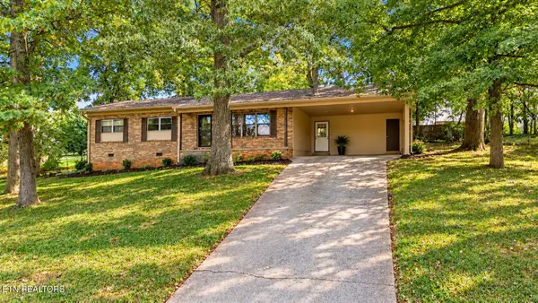 1808 E Alpine Drive, Maryville, TN 37804