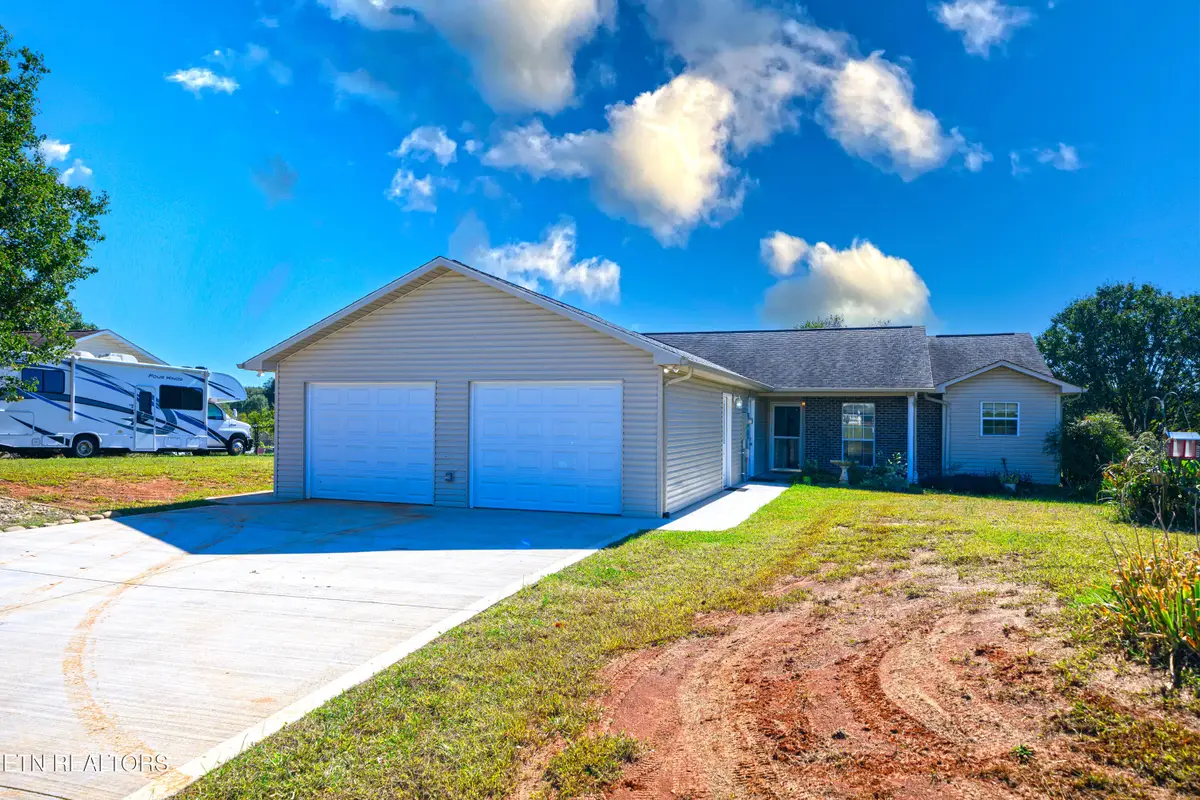 664 Ross Drive, Dandridge, TN 37725 - #1