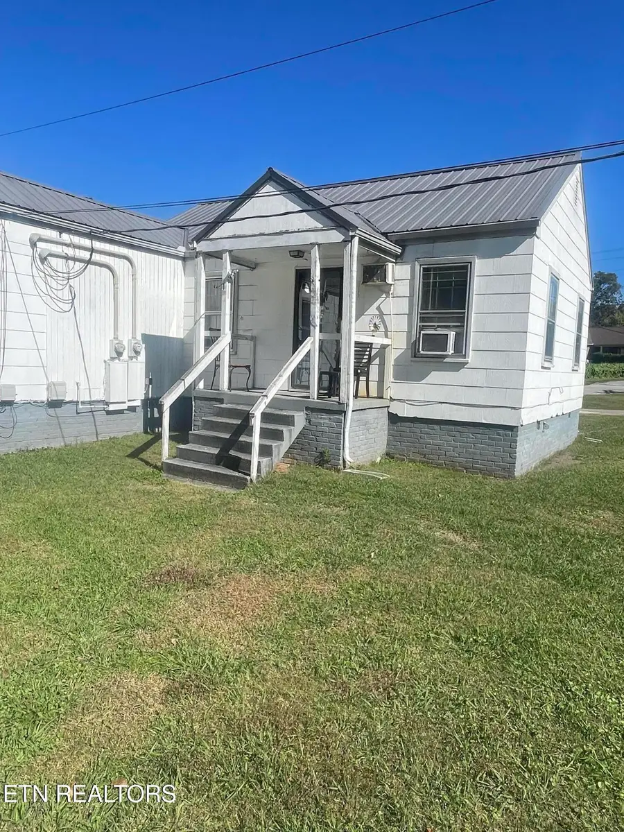 302 Carlton, Maryville, TN 37804 - #2