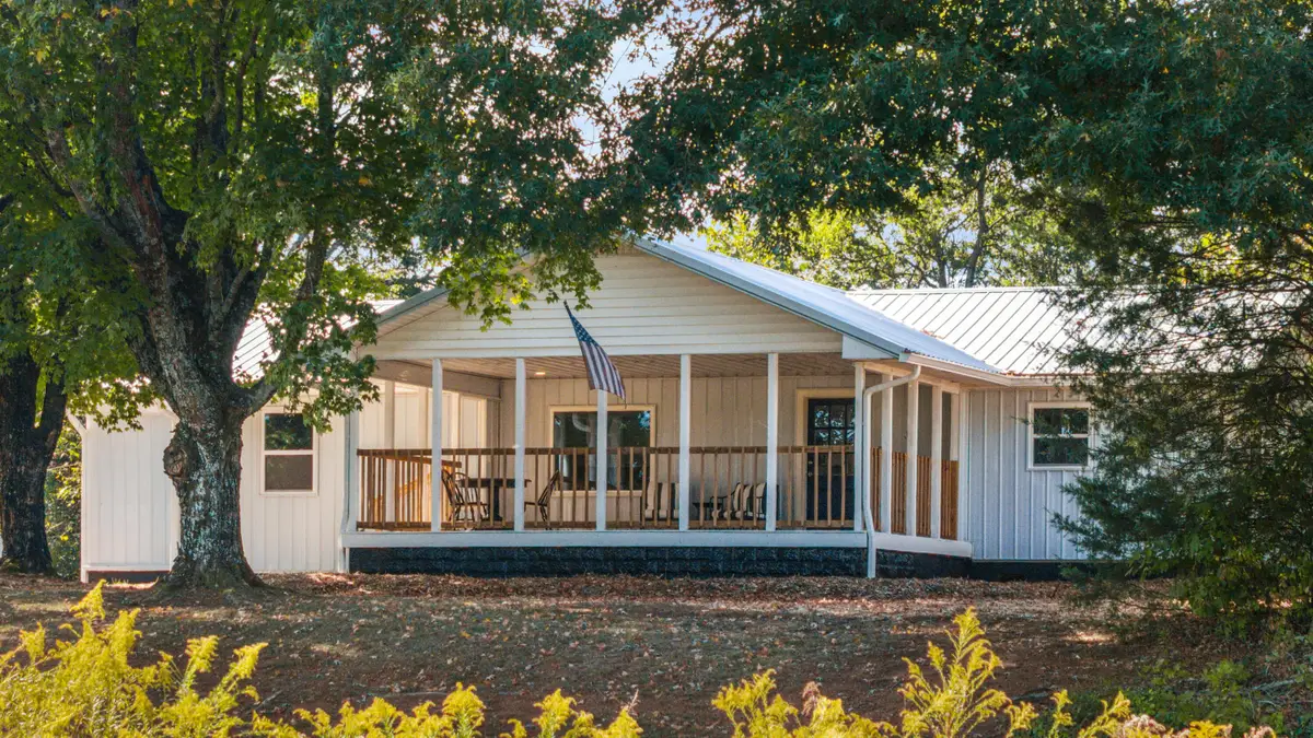 224 Red Pond Road, Sweetwater, TN 37874 - Image #1