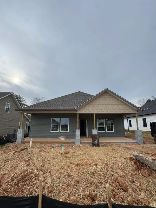 926 Stratford Avenue, Sweetwater, TN 37874