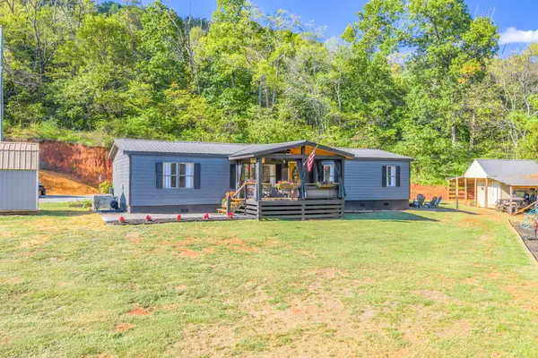526 Lovin Farm Road, Vonore, TN 37885