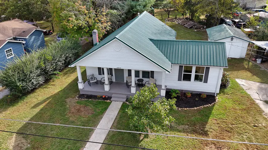 393 Pocahontas Avenue, Spring City, TN 37381 - Image #3