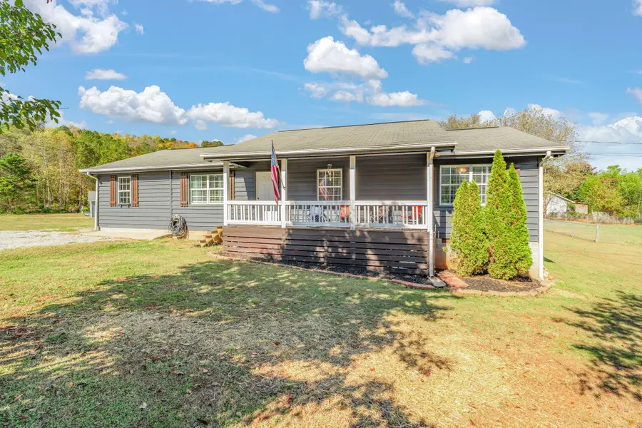 105 Lovin Farm Lane, Vonore, TN 37885 - Image #3