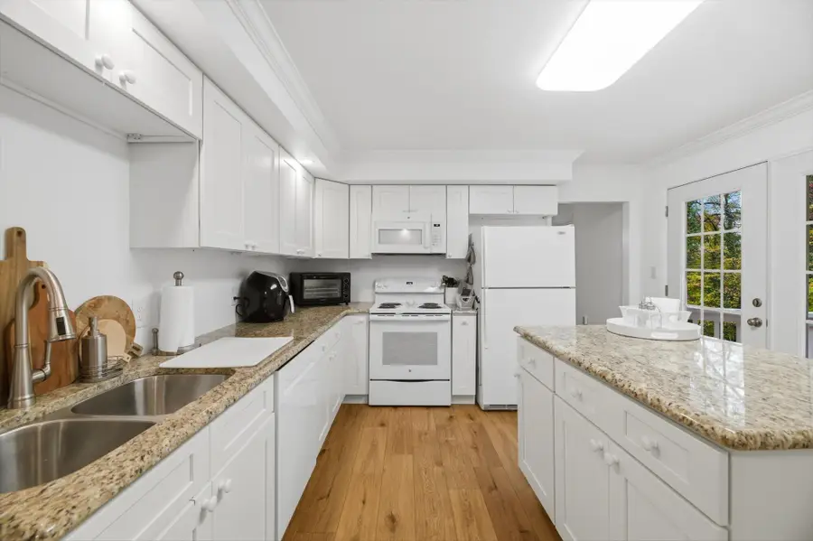 10 Navajo Circle, Athens, TN 37303 - Image #2