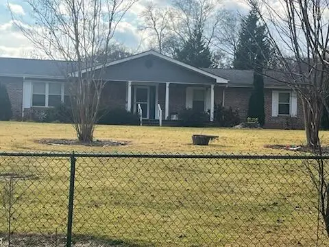 7492 Back Valley Road, Evensville, TN 37332