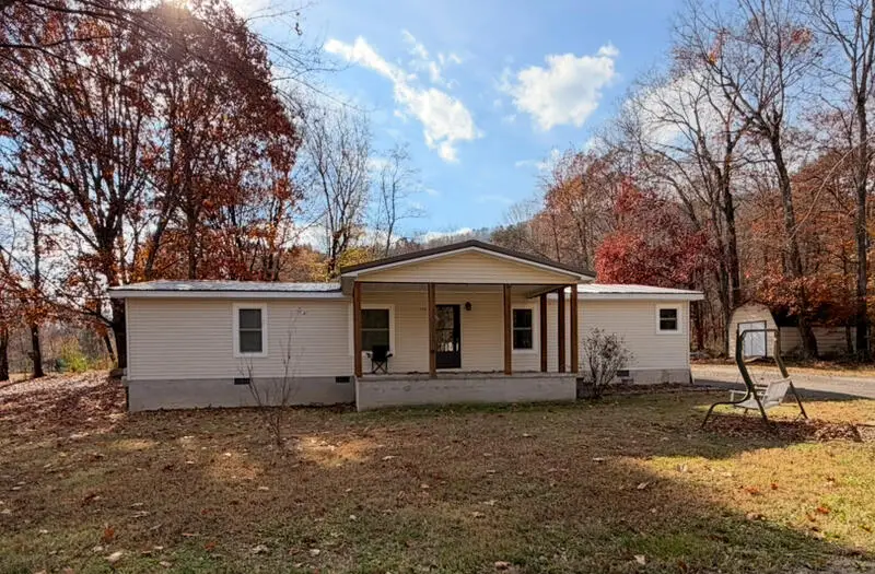 173 Roaring Creek Loop, Graysville, TN 37338 - Image #1