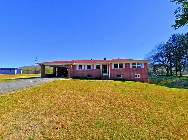 858 North Main Street, Decatur, TN 37322