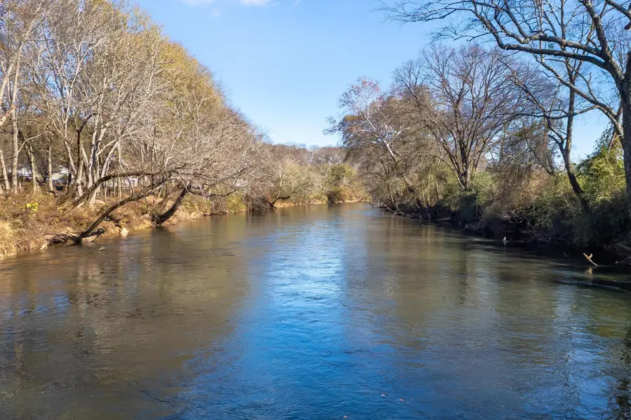 316 Circle R Drive, Benton, TN 37307 - Image #2