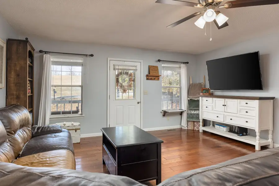 316 Circle R Drive, Benton, TN 37307 - Image #3