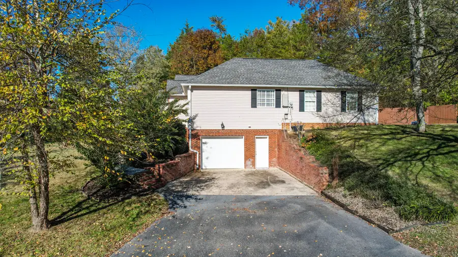 636 Tennessee Nursery Road Nw, Cleveland, TN 37311 - Image #3