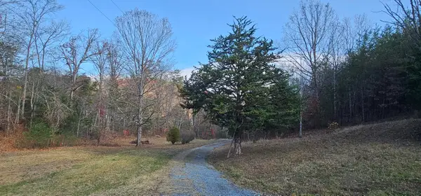 1328 Highway 310, Englewood, TN 37329