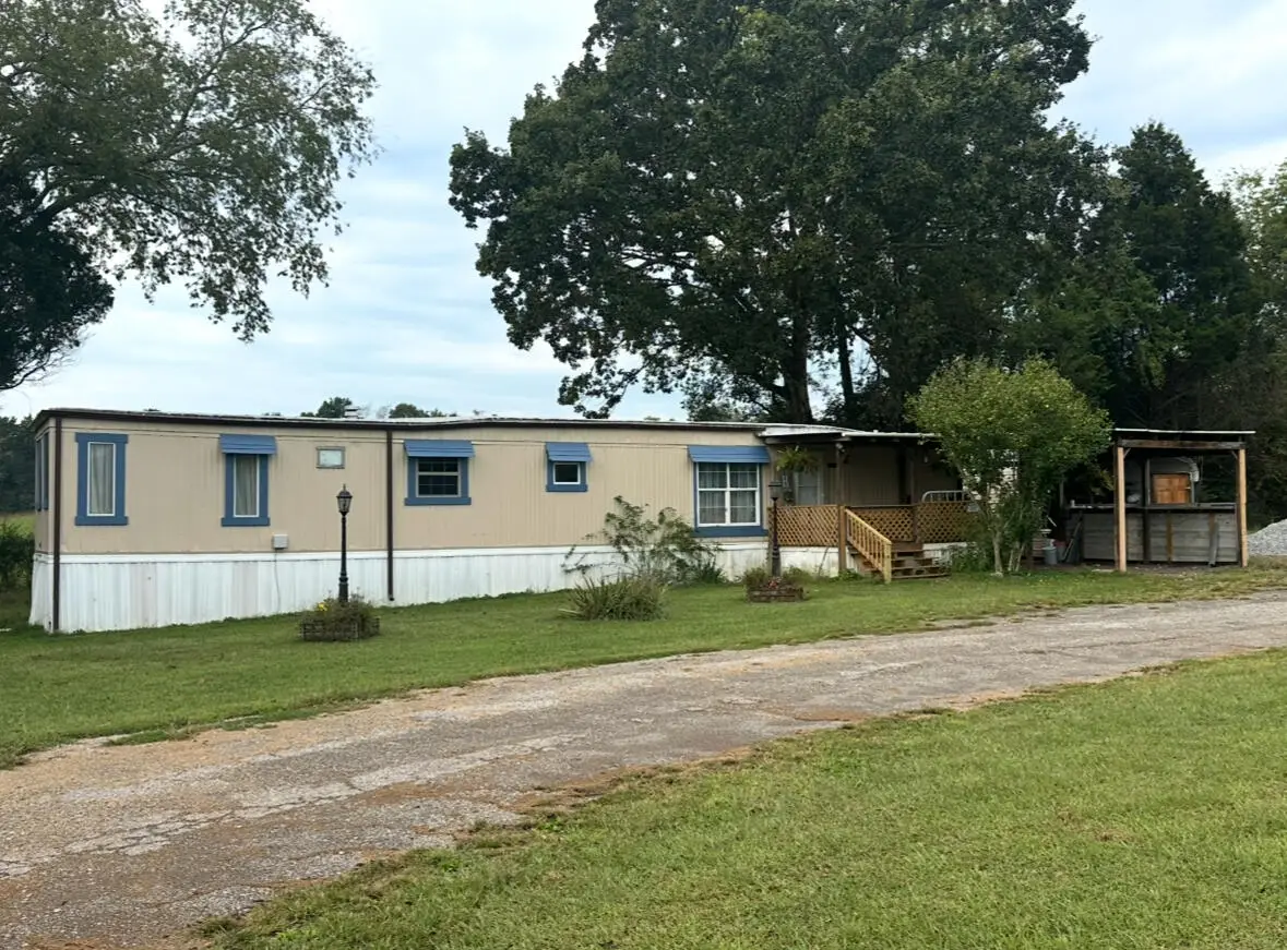 179 Howard Hutsell Lane, Spring City, TN 37381 - Image #1