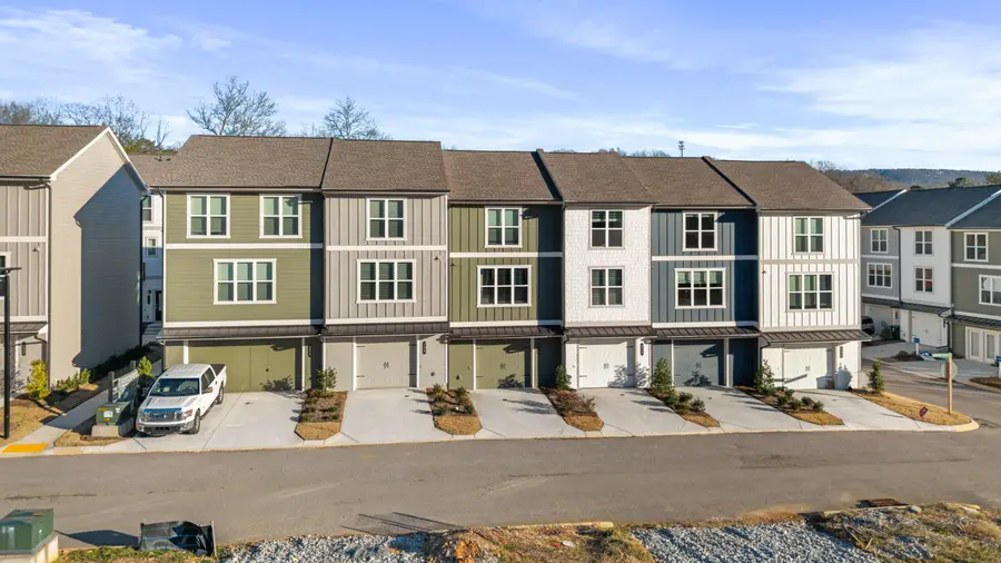 220 Asbury Oak Lane, Chattanooga, TN 37419 - Image #2