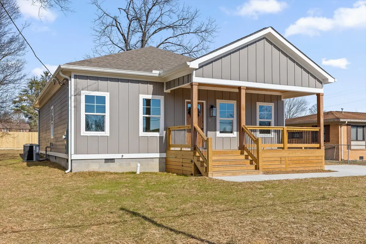 320 12 Avenue, Dayton, TN 37321 - #1