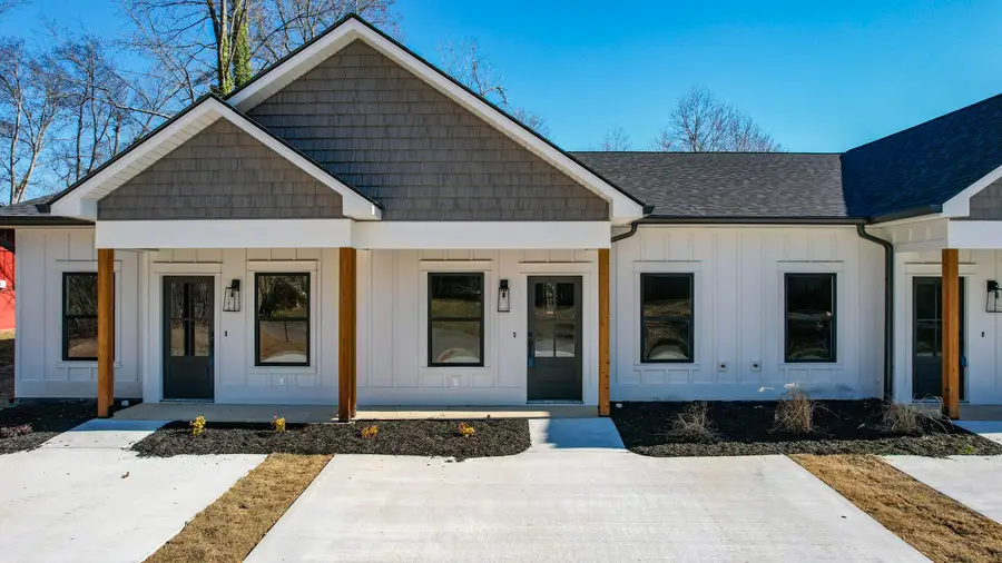 3484 Pinecrest Avenue Nw, Cleveland, TN 37312 - #3