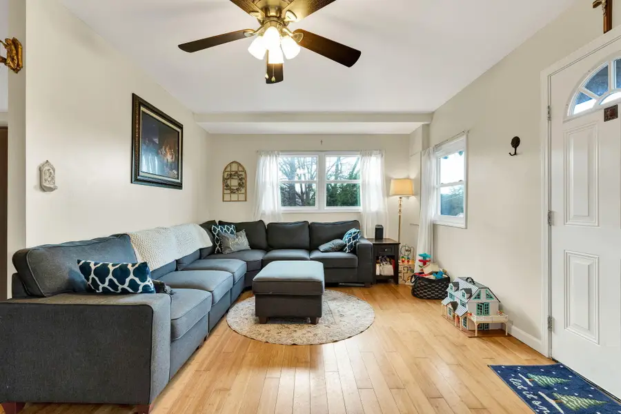 405 Taylor Street, Athens, TN 37303 - Image #2