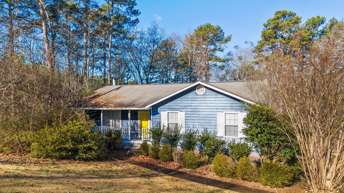 5323 Hunter Village Drive, Ooltewah, TN 37363 - Image #1