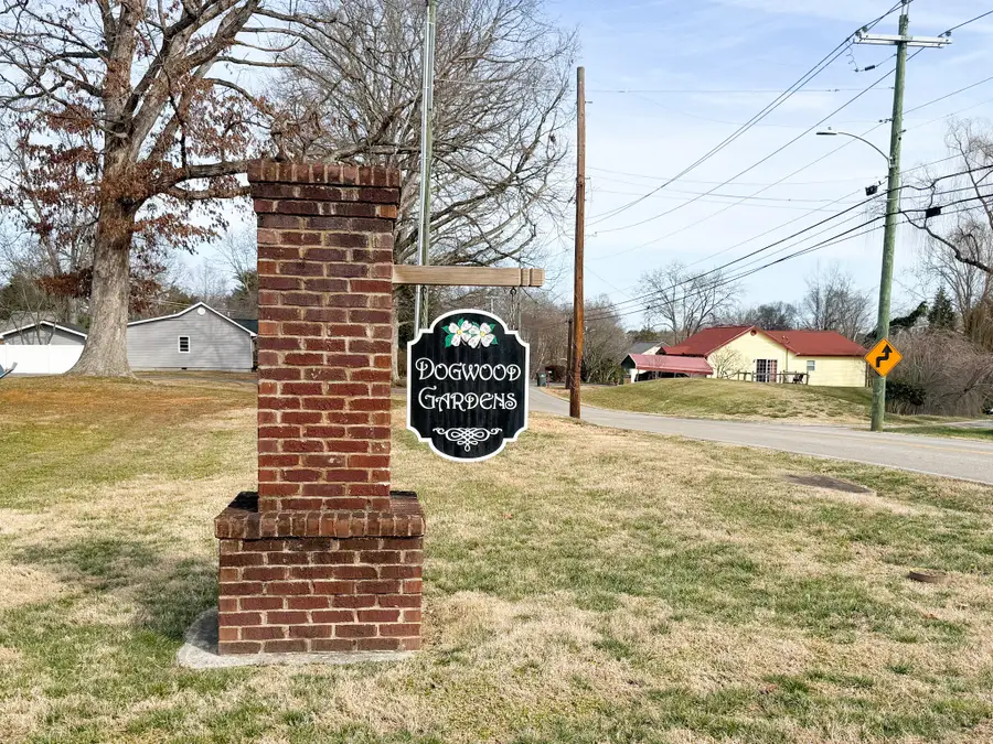 5035 White Petal Way, Knoxville, TN 37912 - Image #2