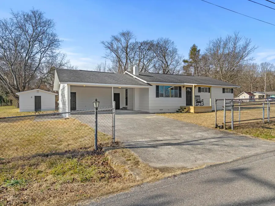 471 S College Street, Graysville, TN 37338 - #2