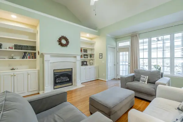 6239 Amber Brook Drive, Hixson, TN 37343