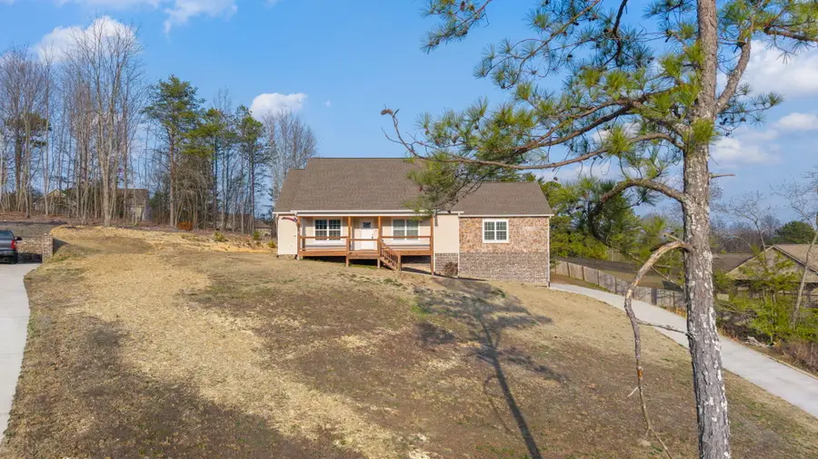 324 Timber Top Crossing Se, Cleveland, TN 37323 - #2