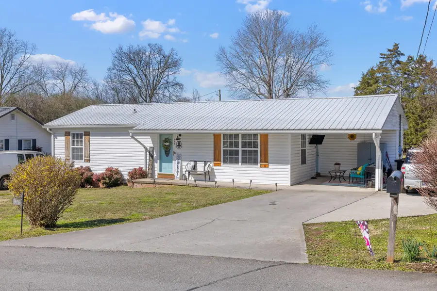 906 Boaz Street, Athens, TN 37303 - #3