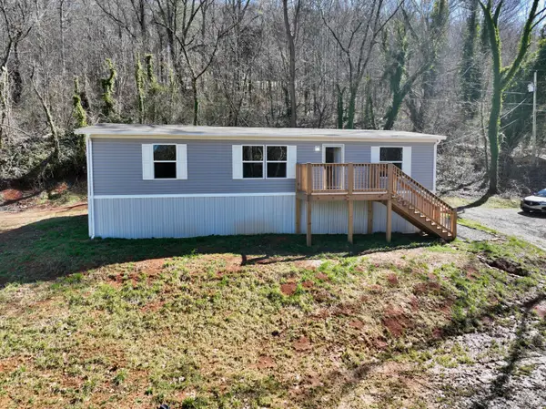 736 Mahoney Road, Oliver Springs, TN 37840