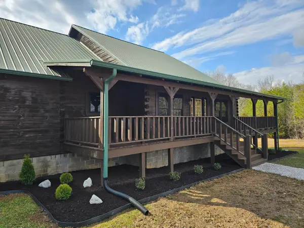 371 Plaza Drive, Madisonville, TN 37354