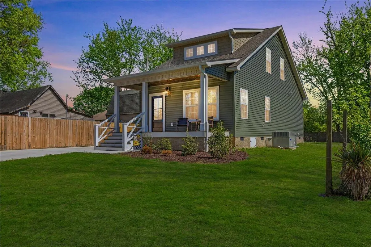 911 Indiana Avenue, Etowah, TN 37331 - #1