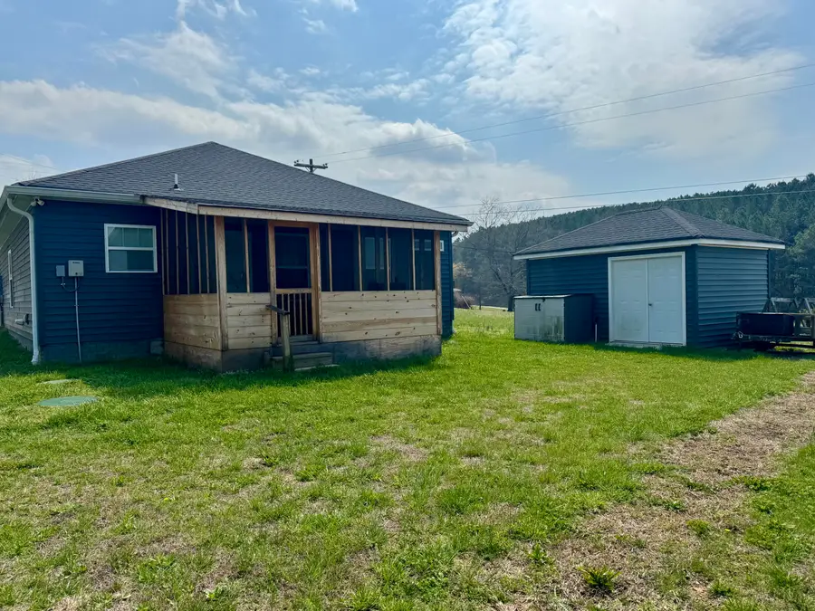 1663 Welcome Valley Road, Benton, TN 37307 - #2