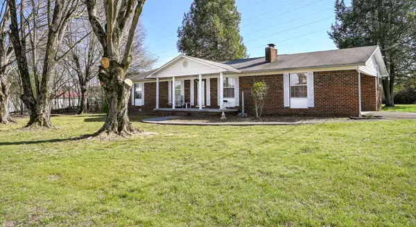 5714 Waterlevel Highway, Cleveland, TN 37323