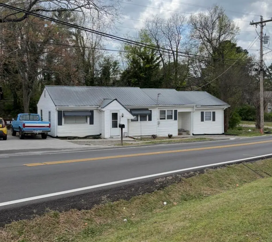 3001 Henderson Avenue Nw, Cleveland, TN 37312 - #1