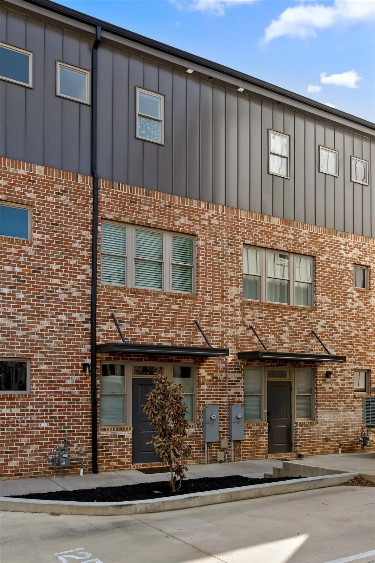 895 Cherokee Boulevard, Chattanooga, TN 37405 - #1