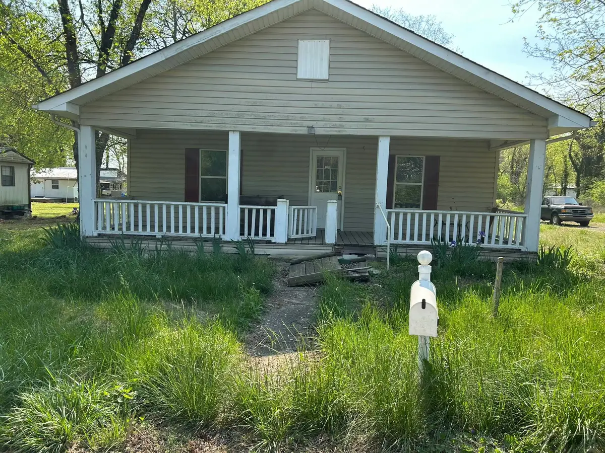 459 Pikeville Avenue, Graysville, TN 37338 - #1