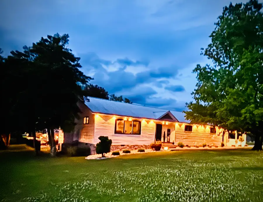 327 Irwin Avenue, Decatur, TN 37322 - #3