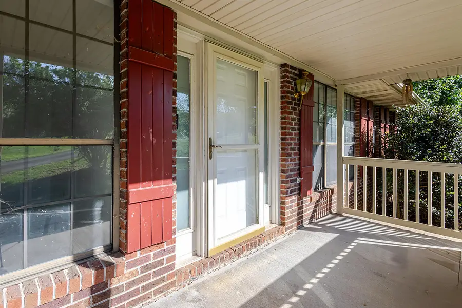 1421 Lincolnshire Drive, Maryville, TN 37803 - #3