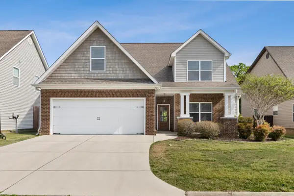 2711 Waterhaven Drive, Chattanooga, TN 37406