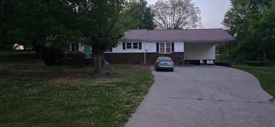 806 Bennett Street, Sweetwater, TN 37874 - #2