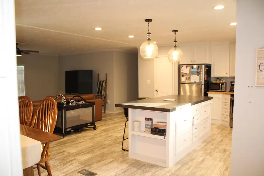 658 Stone Road, Benton, TN 37307 - #3