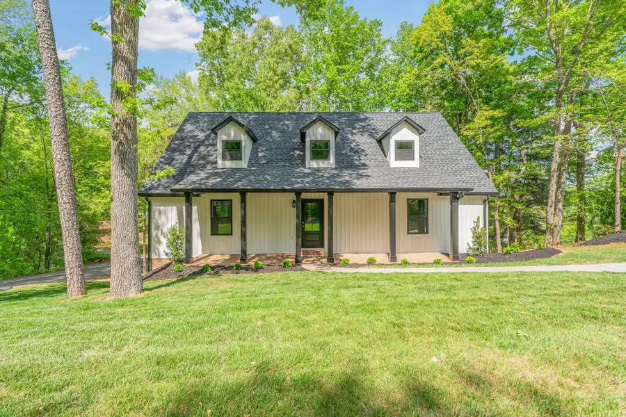1512 Brentwood Drive, Athens, TN 37303 - #2