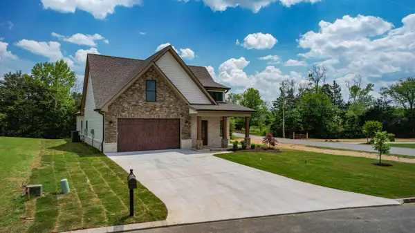 302 Kings Cove Court Nw, Cleveland, TN 37312