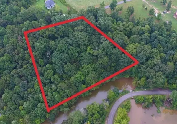 0 Bat Creek Shores Lane, Vonore, TN 37885