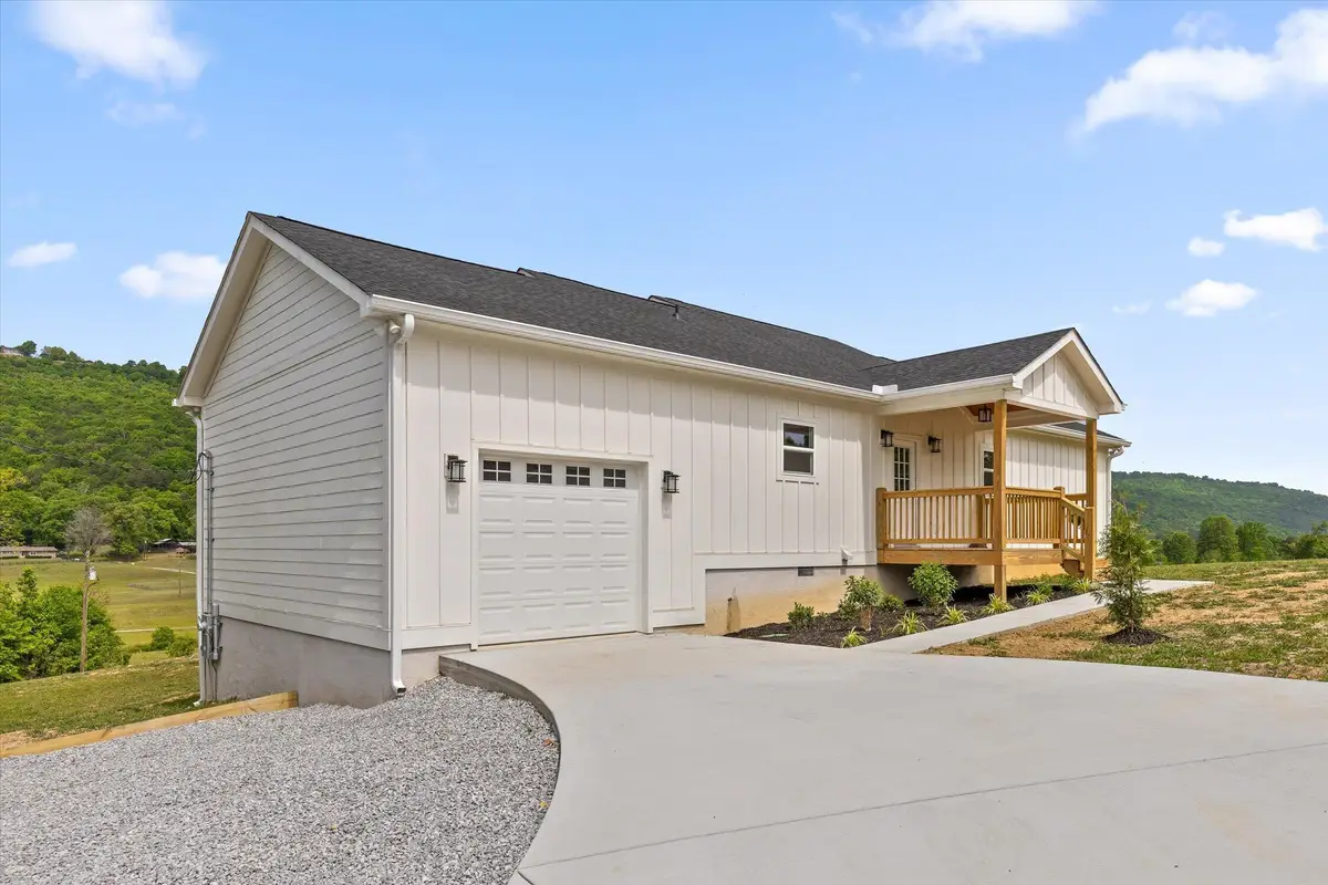 133 N Knobby Road, Trenton, GA 30752 - #1