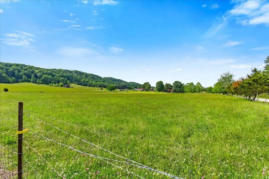 1245 Paint Rock Valley Road, Philadelphia, TN 37846 - #3
